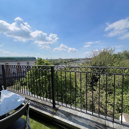 Comfy 2 Bedroom Apartments - Finchley Road, Londra Esterno foto