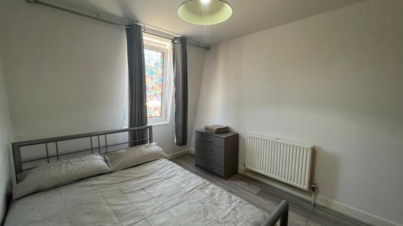 Comfy 2 Bedroom Apartments - Finchley Road, Londra Esterno foto