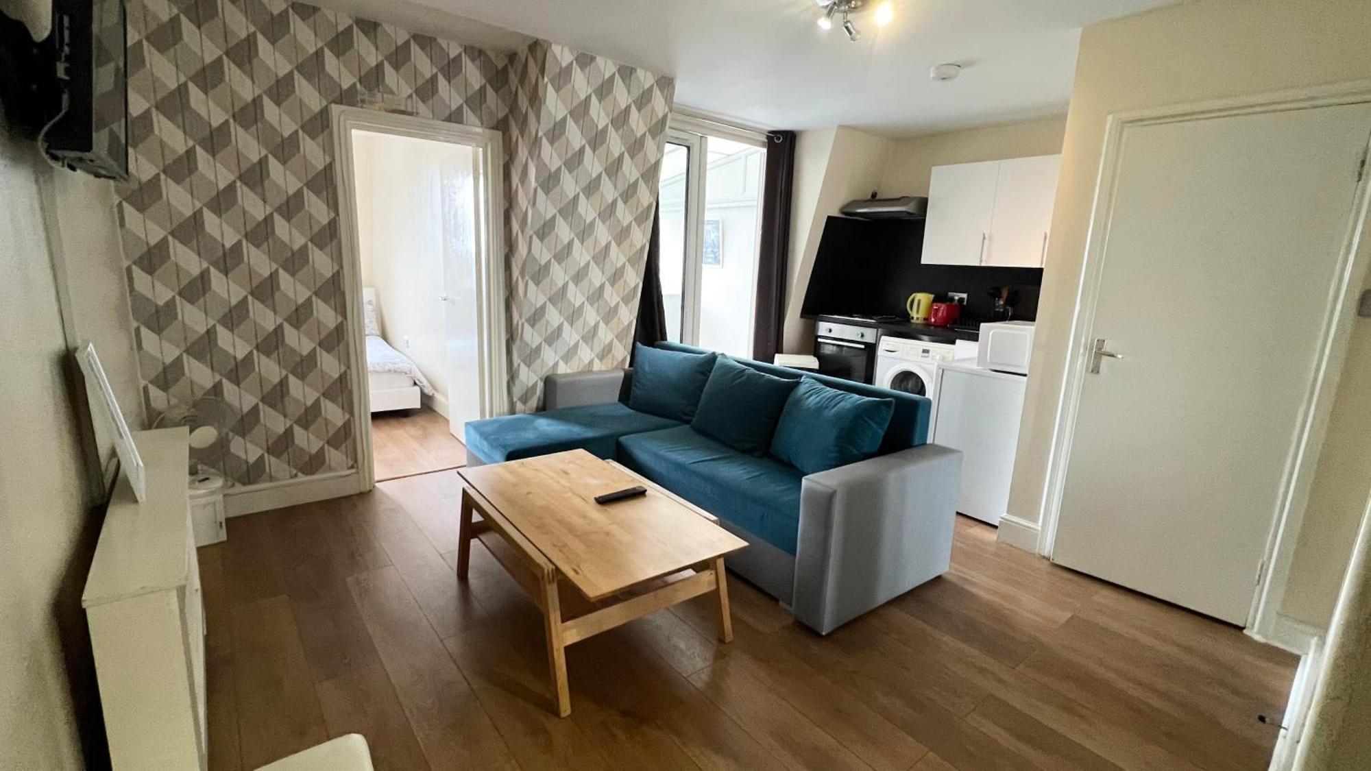 Comfy 2 Bedroom Apartments - Finchley Road, Londra Esterno foto