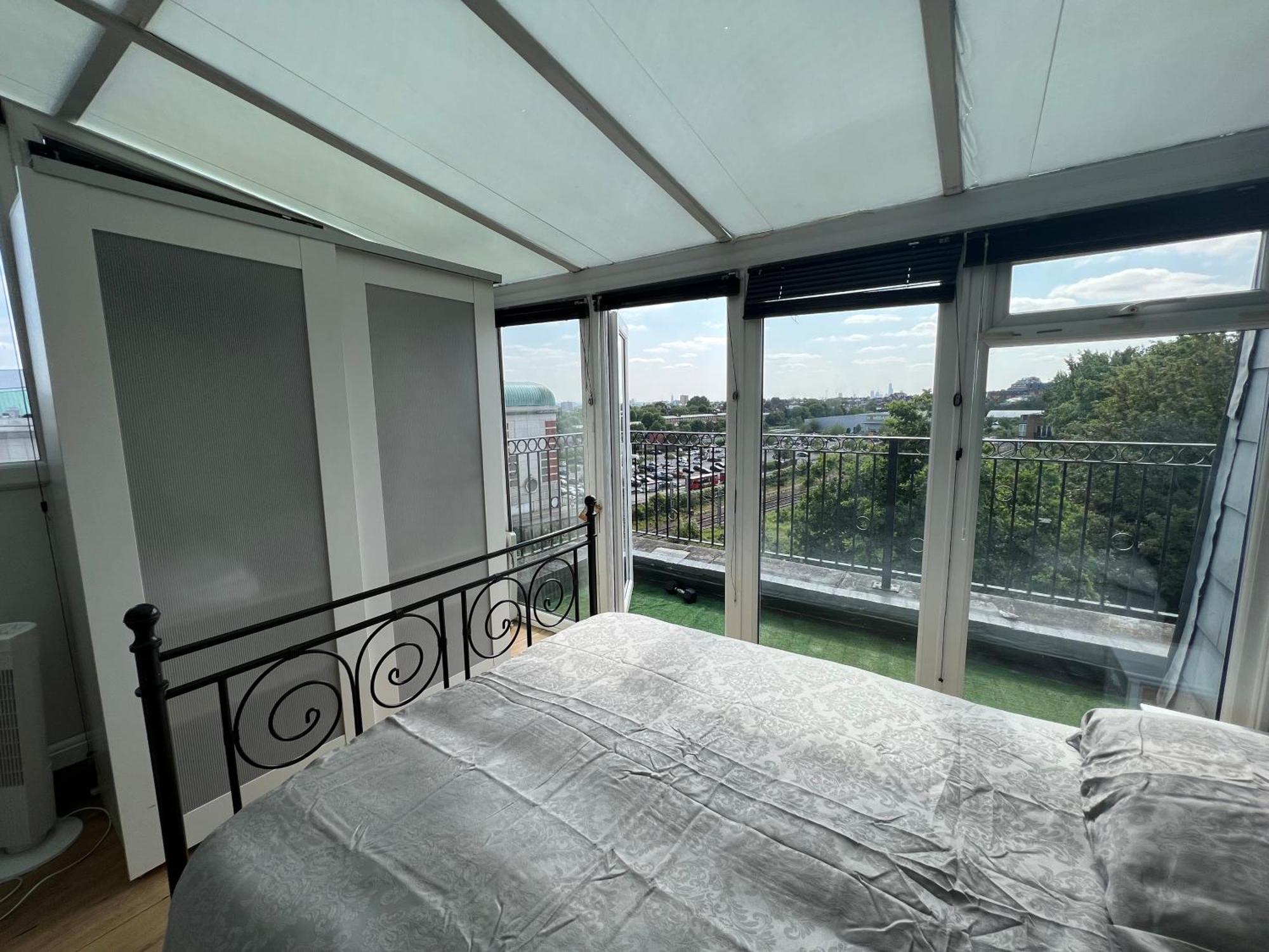 Comfy 2 Bedroom Apartments - Finchley Road, Londra Esterno foto